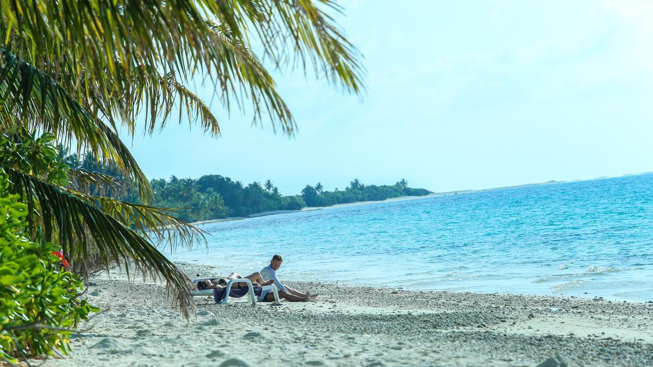Dhigurah Retreat Beach Luaran gambar